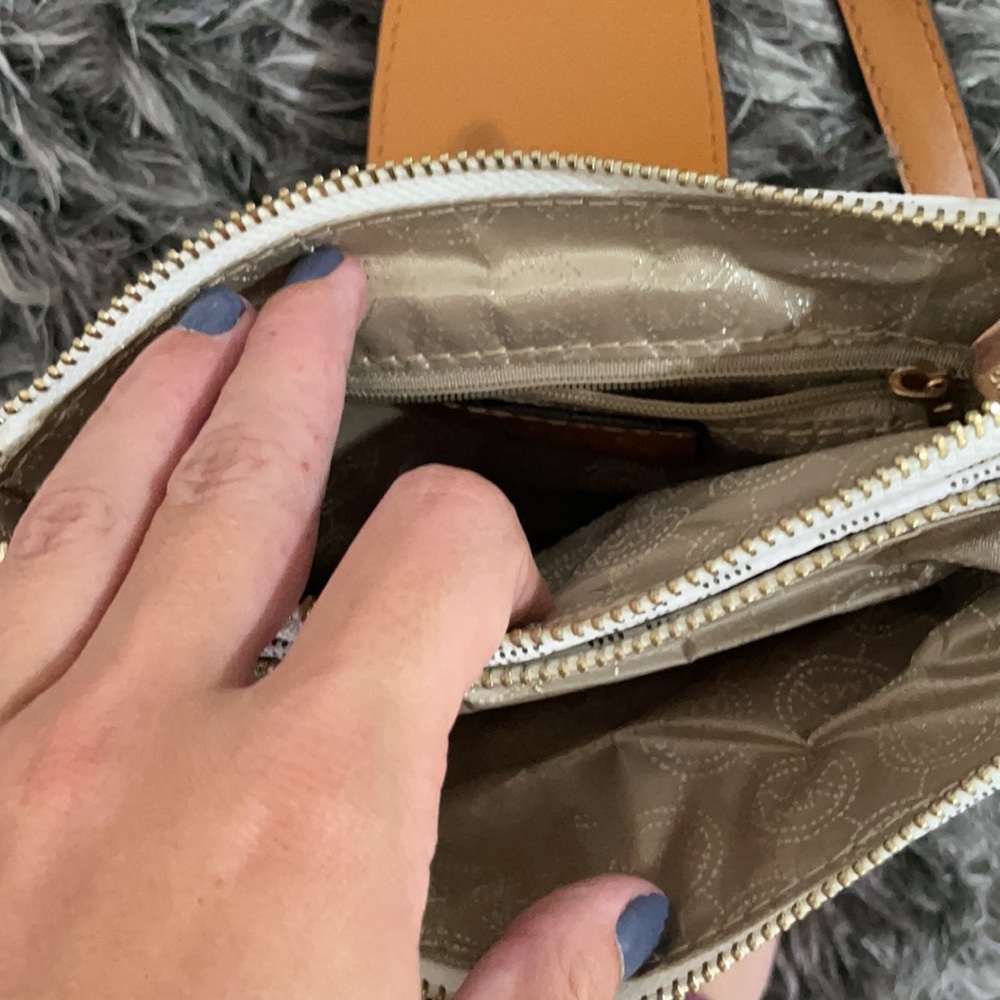 Michael Kors purse - Picture 2 of 2